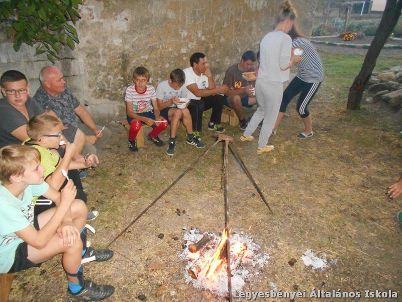 Bográcsozás